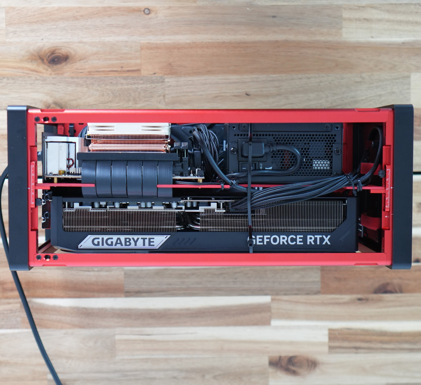 Metallique Three | RTX 5090 + Ryzen 7 9800X3D + ITX Case | Ready-to-Go Gaming PC | PC36