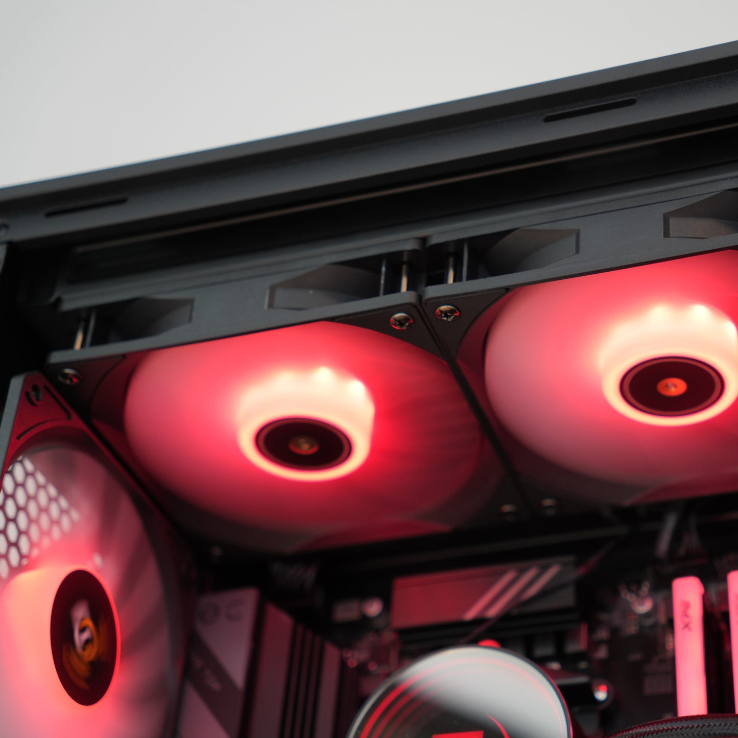 Prism REFINED | RTX 5070 + Ryzen 7 7700 (upgrades available) | Ready-to-Go Gaming PC | PC36