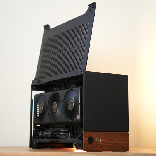 Rune Fenrir | RTX 5080 + Ryzen 7 7800X3D | Ready-to-Go Gaming PC | PC36