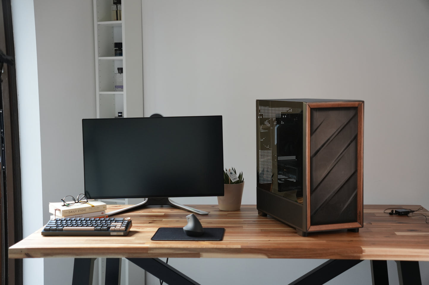 Flux Sand | RTX 5060 8GB + Ryzen 5 7500F | Ready-to-Go Gaming PC | PC36