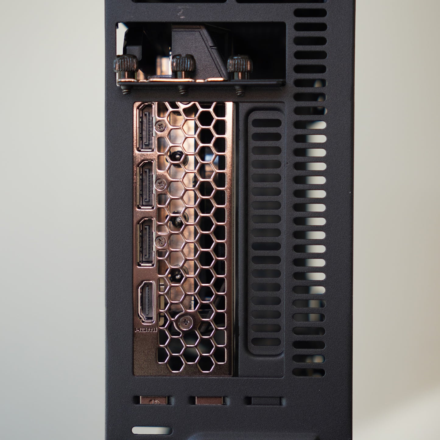Canvas REFINED | RTX 5070 + Ryzen 7 7700 (upgrades available) | Ready-to-Go Gaming PC | PC36