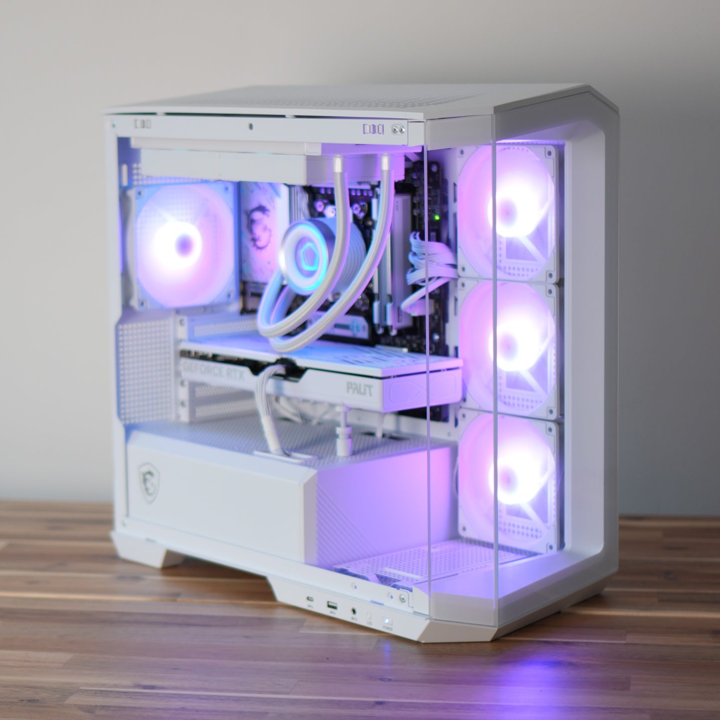 Pano View | RTX 5070 12GB + Ryzen 7 7800X3D White | Ready-to-Go Gaming PC | PC36