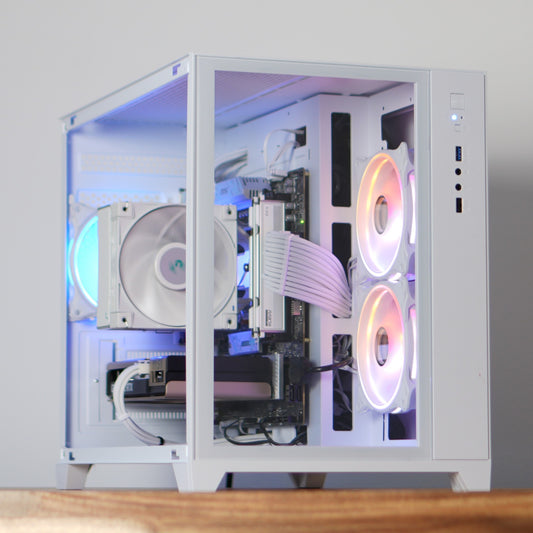 Akira White | RTX 5060 + Ryzen 5 7500F | Ready-to-Go Gaming PC | PC36