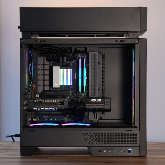 Adskille | RX 9070 XT 16GB + Ryzen 7 7700X | Ready-to-Go Gaming PC | PC36