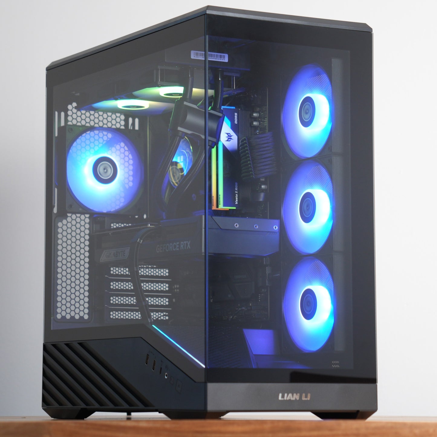 Aegis Two | RTX 5070 12GB + Ryzen 7 7800X3D | Ready-to-Go Gaming PC | PC36