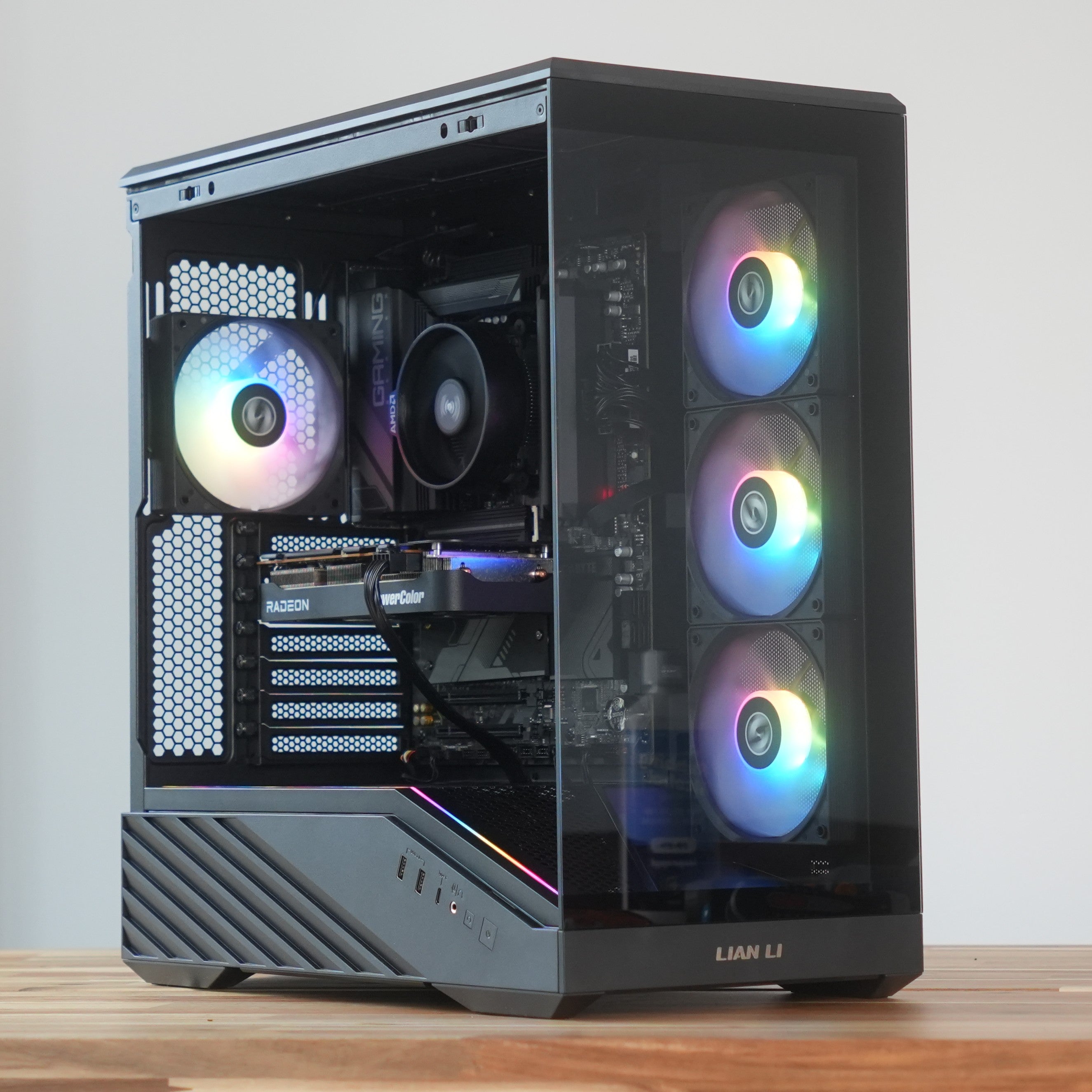 Lian-Li Vector V100 RGB Gaming PC PC36 Aegis