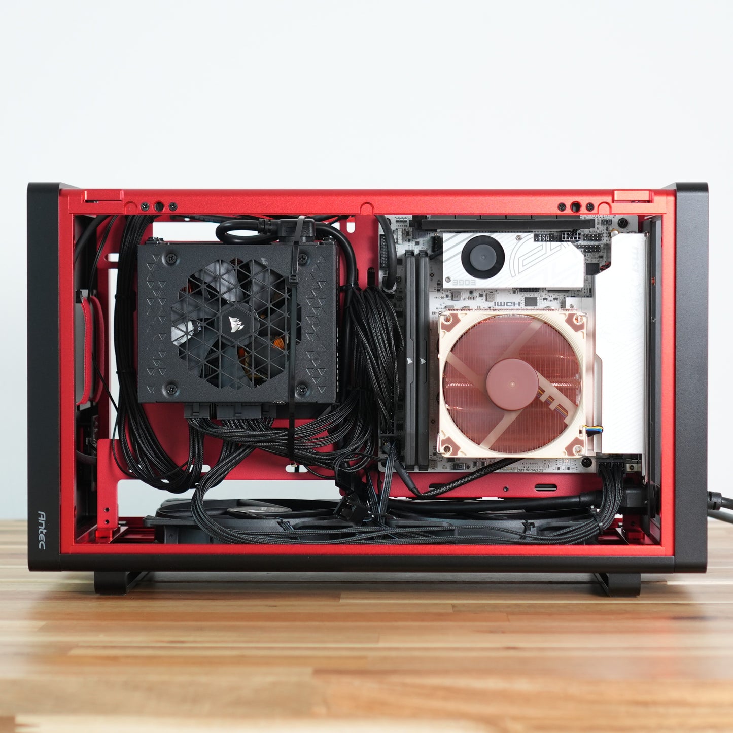 Metallique Three | RTX 5090 + Ryzen 7 9800X3D + ITX Case | Ready-to-Go Gaming PC | PC36