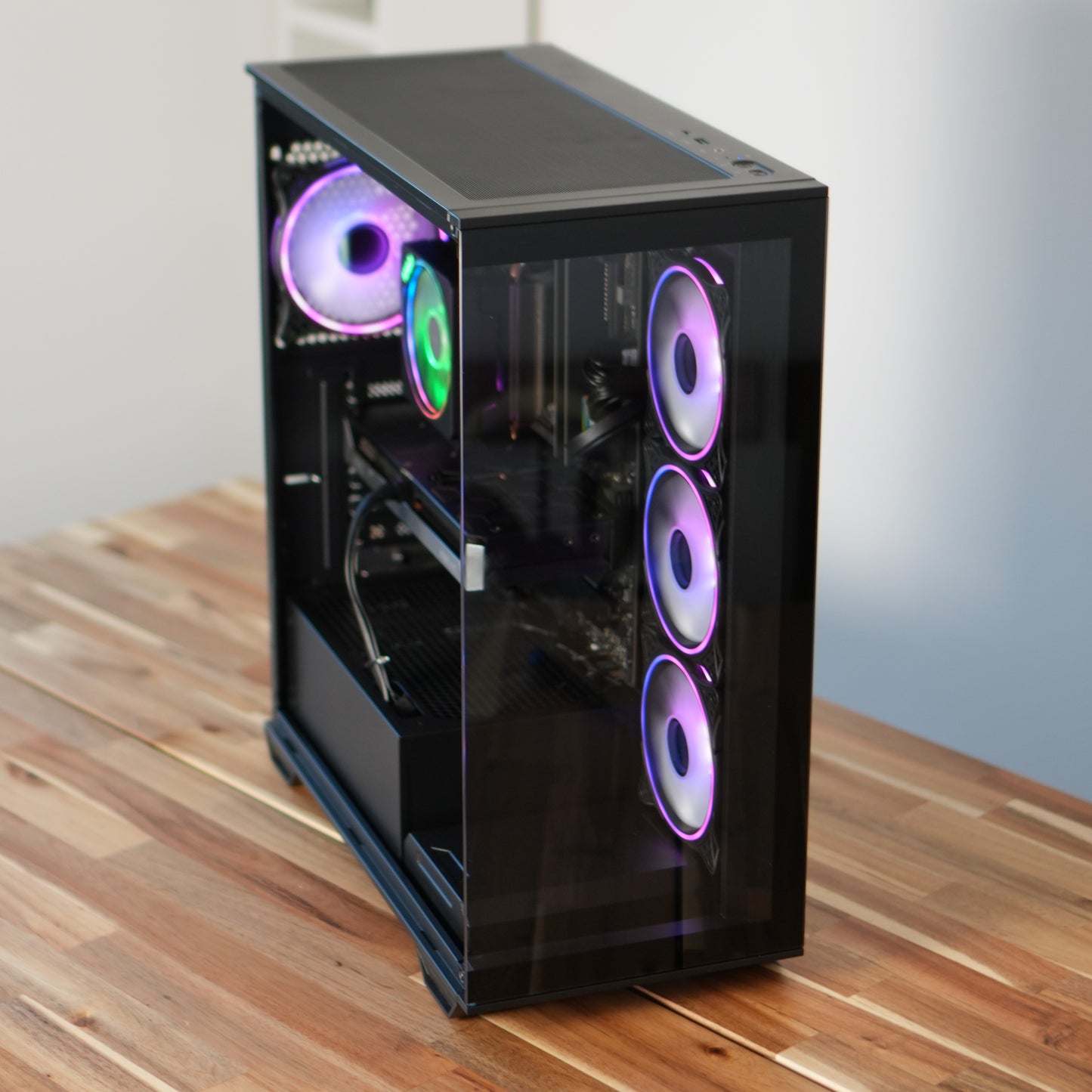 [REFURB A] Contender | Ryzen 5 5600X + RTX 5060 8GB | Ready-to-Go Gaming PC | PC36