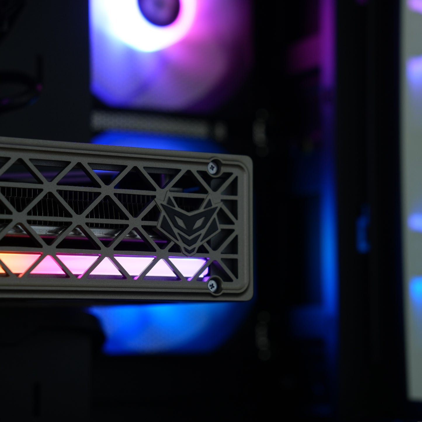 Twilight | RX 9060 XT 16GB + Ryzen 5 5600 + 32GB DDR4 + 1TB | Ready-to-Go Gaming PC | PC36