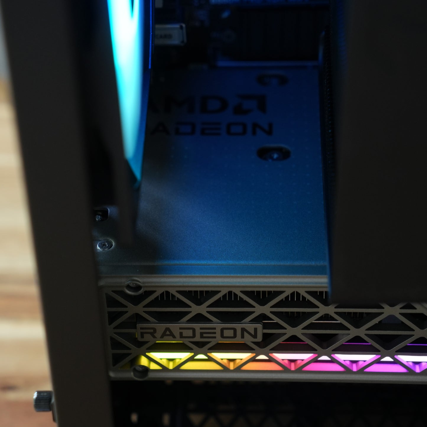 Twilight | RX 9060 XT 16GB + Ryzen 5 5600 + 32GB DDR4 + 1TB | Ready-to-Go Gaming PC | PC36