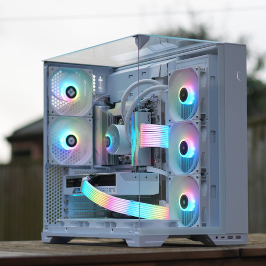Clarity CORE | Radeon RX 9060 XT 16GB + Ryzen 5 7600 | Ready-to-Go Gaming PC | PC36