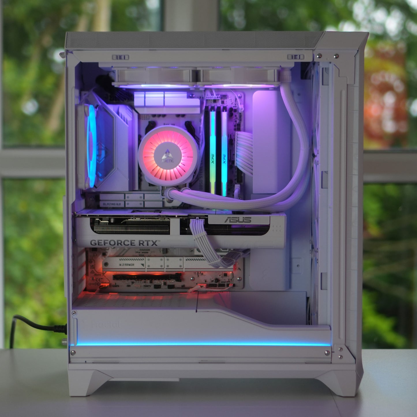 Aura REFINED | RTX 5070 + Ryzen 7 7700 (upgrades available) | Ready-to-Go Gaming PC | PC36