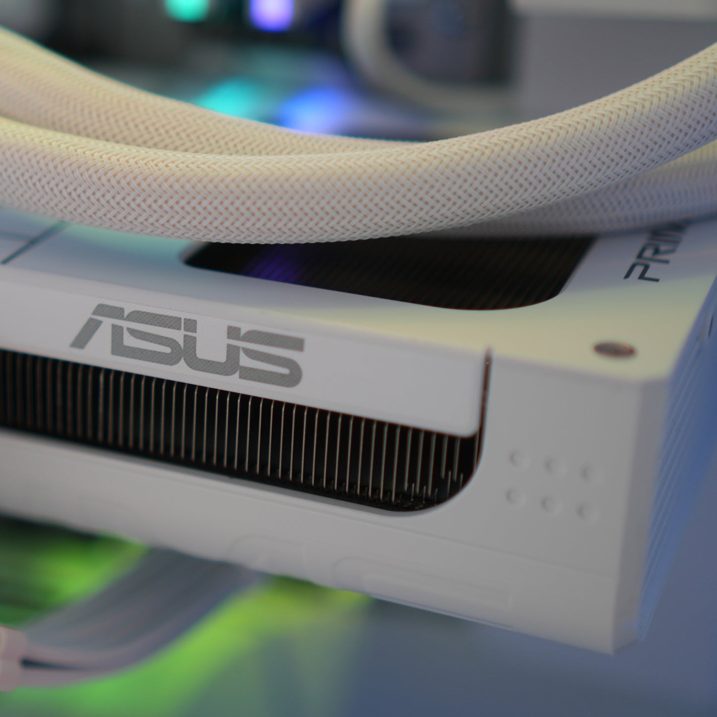 Aura REFINED | RTX 5070 + Ryzen 7 7700 (upgrades available) | Ready-to-Go Gaming PC | PC36