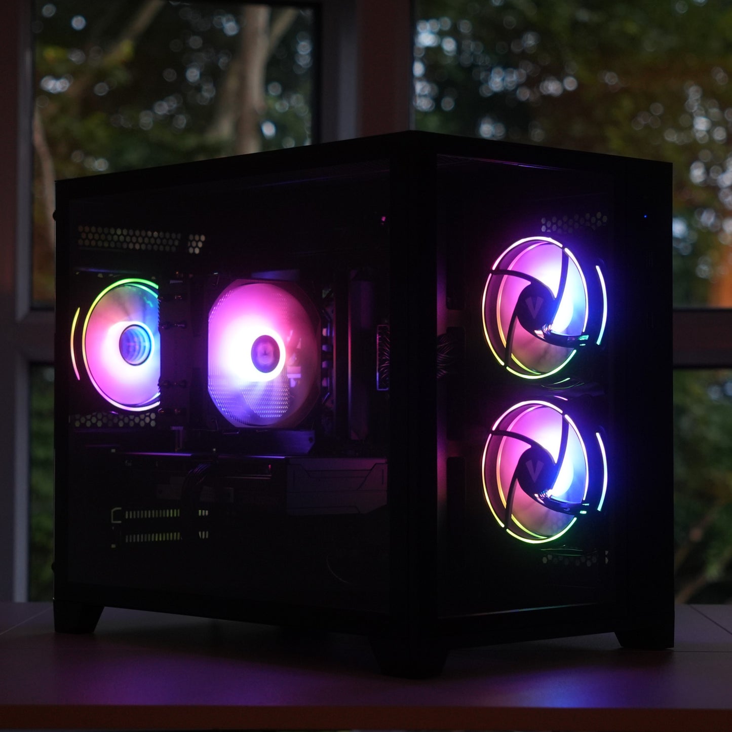 Secret Three | RX 9070 XT + Ryzen 7 7800X3D | Ready-to-Go Gaming PC | PC36