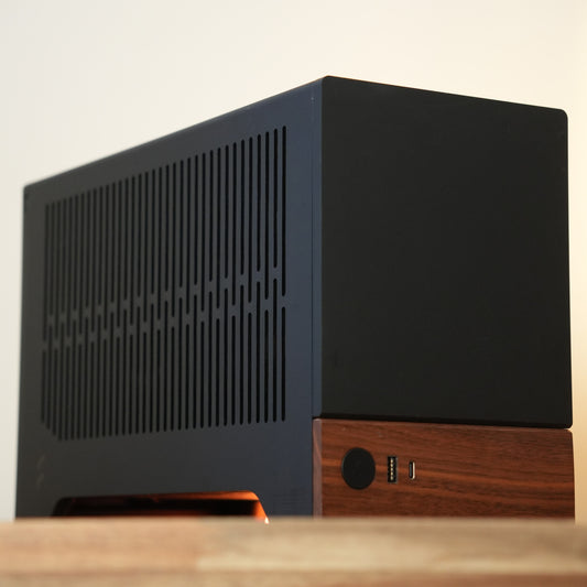 Rune Fenrir | RTX 5080 + Ryzen 7 7800X3D | Ready-to-Go Gaming PC | PC36