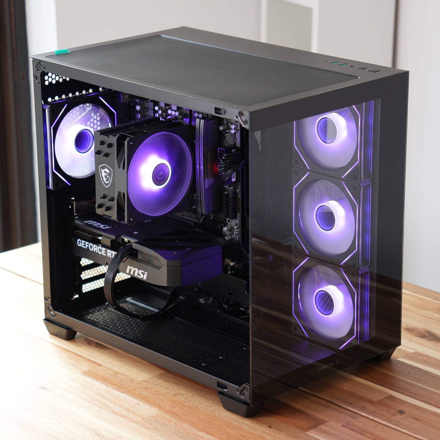 Reflekt | RTX 5070 12GB + Ryzen 5 8400F | Ready-to-Go Gaming PC | PC36