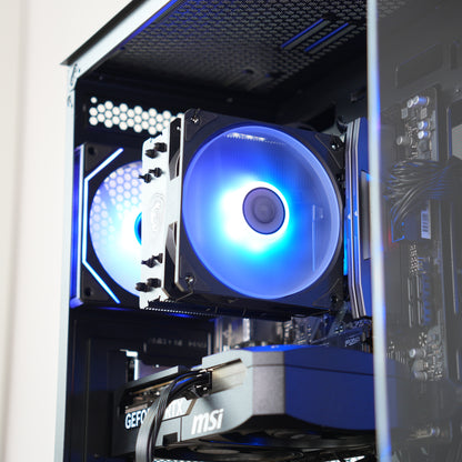 Reflekt | RTX 5070 12GB + Ryzen 5 8400F | Ready-to-Go Gaming PC | PC36