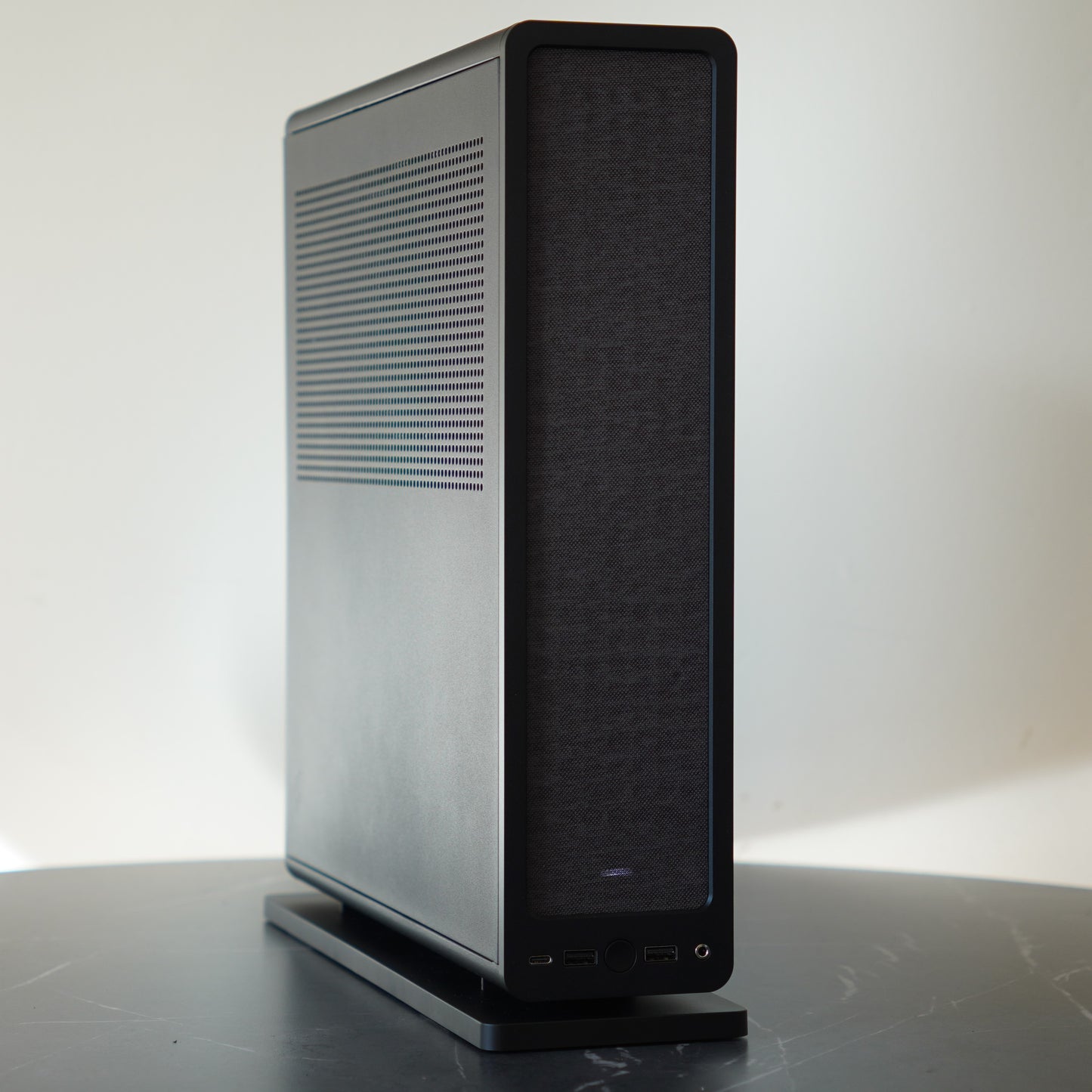 Ridge Base | ARC B580 12GB + Ryzen 5 7500F | Ready-to-Go Gaming PC | PC36