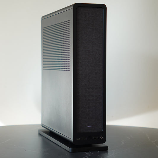 Ridge Summit | RTX 5070 Ti 16GB + Ryzen 7 7800X3D | Ready-to-Go Gaming PC | PC36