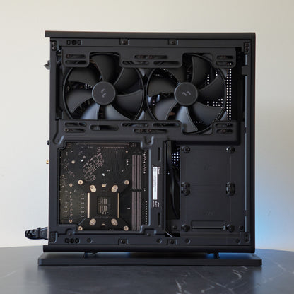 Swiss BLACK | Small Form Factor RTX 4080 Super + Ryzen 7 7800X3D + 32GB + 1TB | Ready-to-Go Gaming PC | PC36