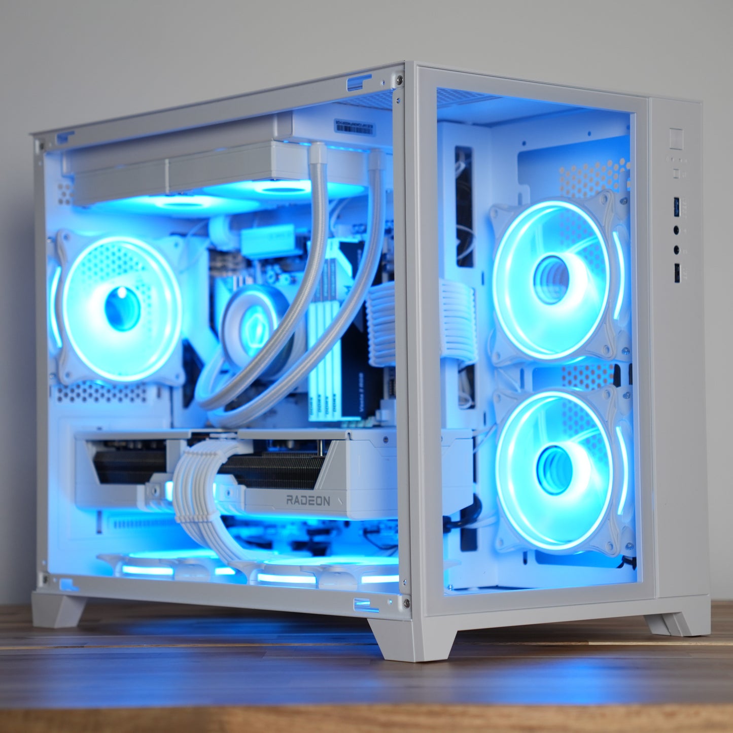 Sage | AMD Special Radeon RX 9070 XT 16GB + Ryzen 7 9800X3D White | Ready-to-Go Gaming PC | PC36