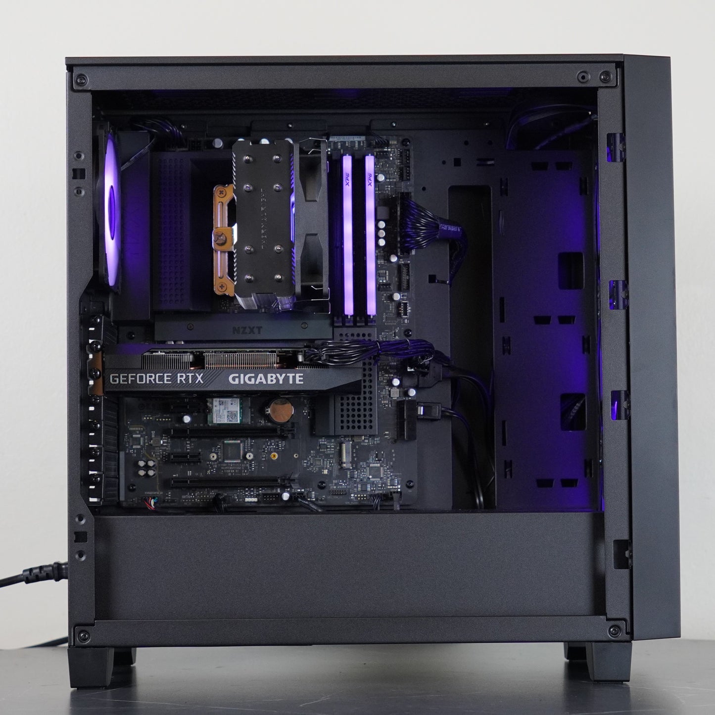 Edge Phantom | RTX 5070 12GB + Ryzen 5 7500F | Ready-to-Go Gaming PC | PC36