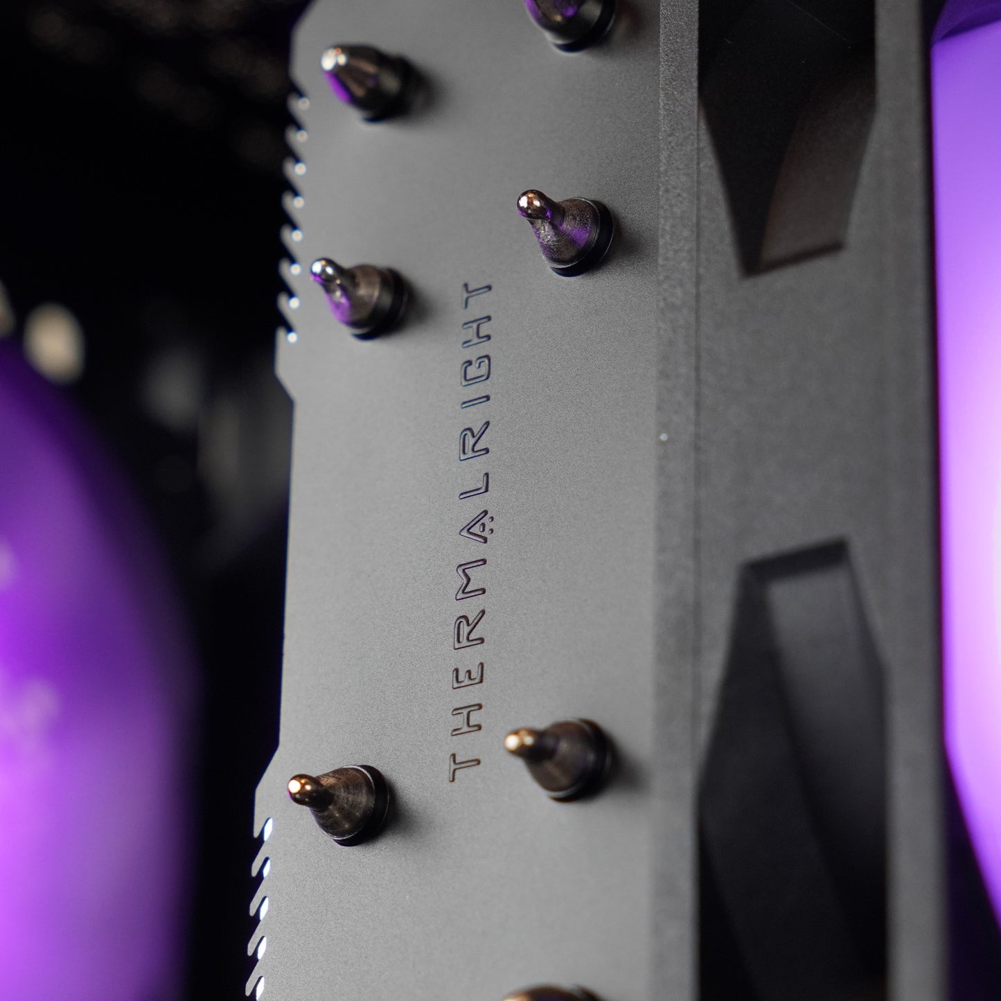 Edge Phantom | RTX 5070 12GB + Ryzen 5 7500F | Ready-to-Go Gaming PC | PC36