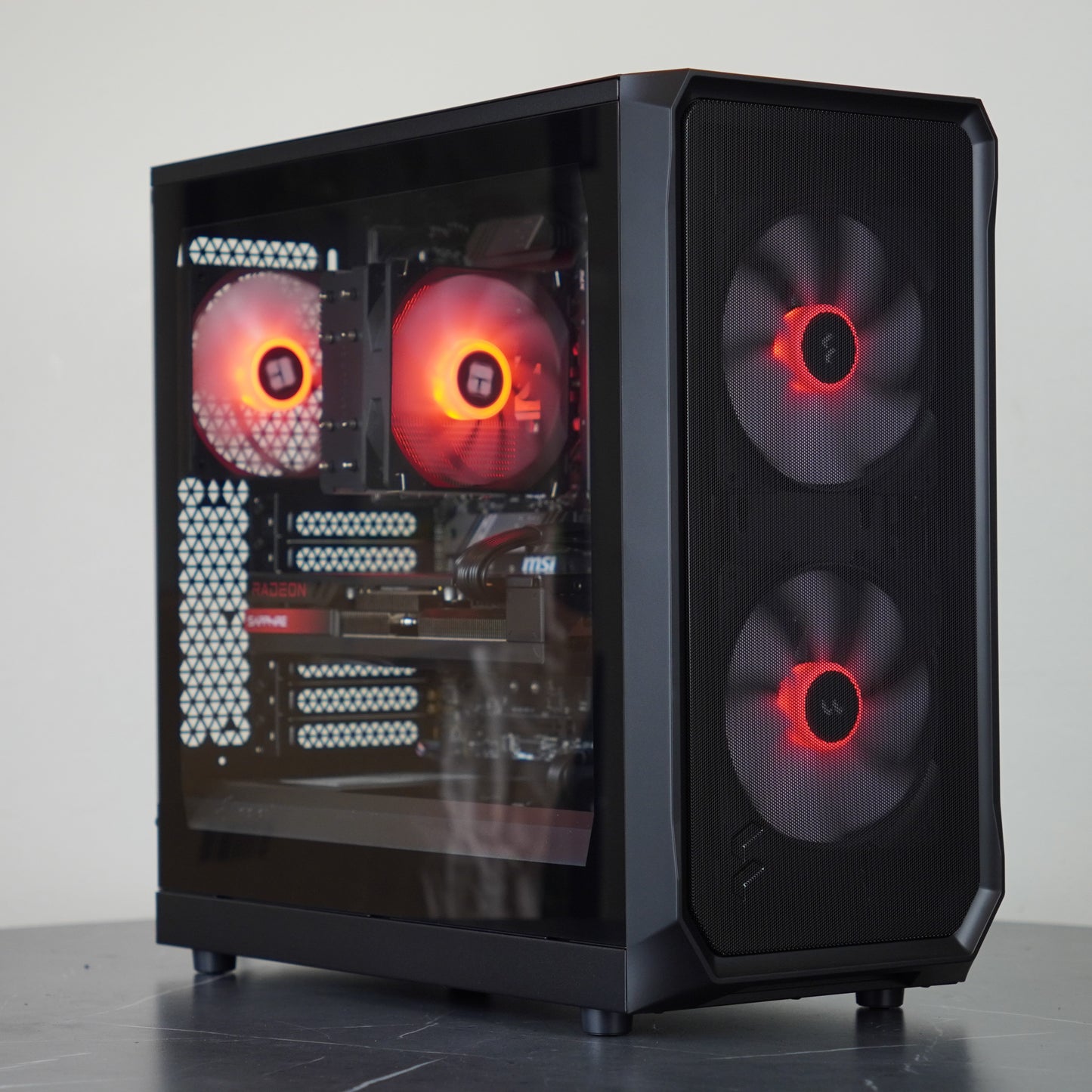 TeamRED | Radeon RX 7800 XT + Ryzen 5 7600 | Ready-to-Go Gaming PC | PC36