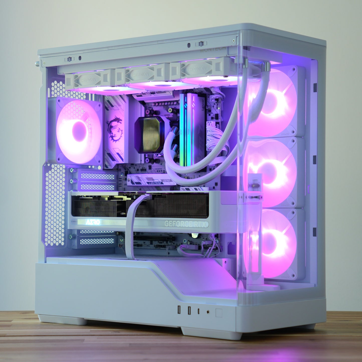 Blanda | RTX 5070 Ti 16GB + Ryzen 7 7800X3D Pure White | Ready-to-Go Gaming PC | PC36