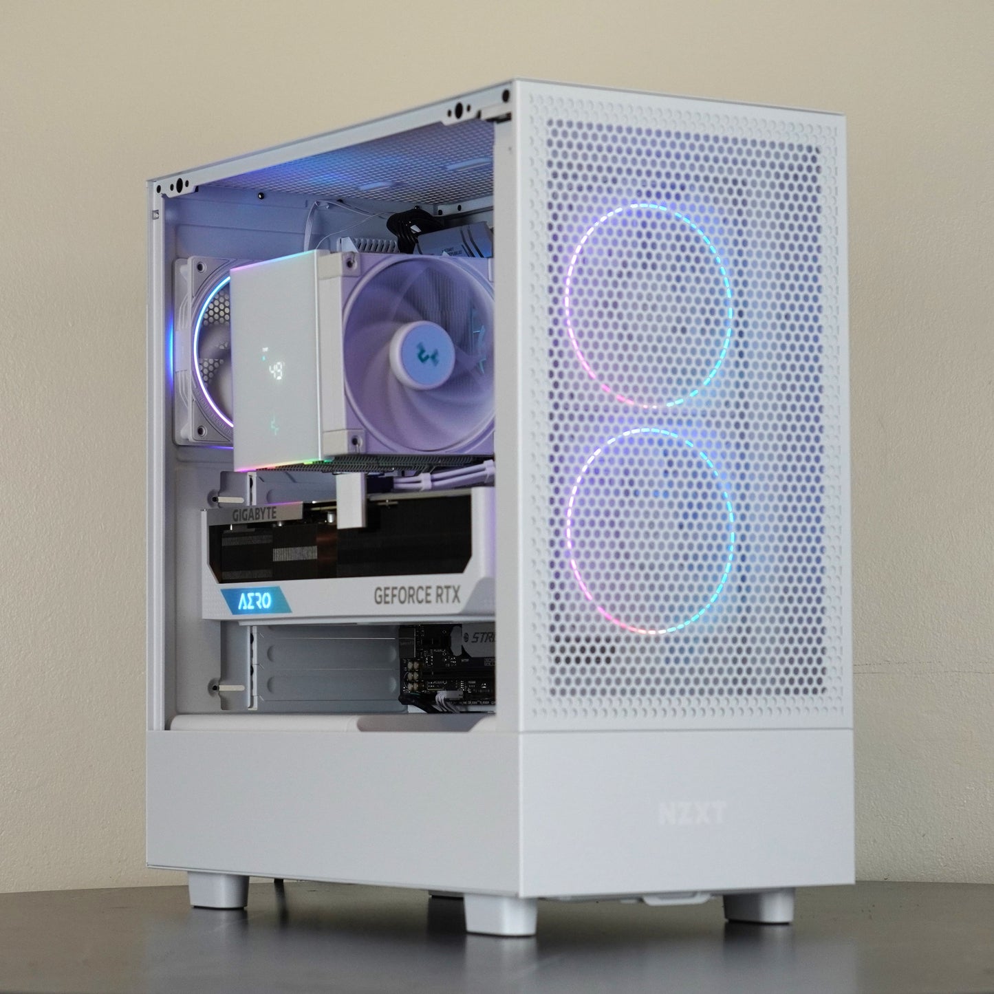 Ultraclean | RTX 4080 + Ryzen 7 7800X3D + 32GB + 1TB | Ready-to-Go Gaming PC | PC36