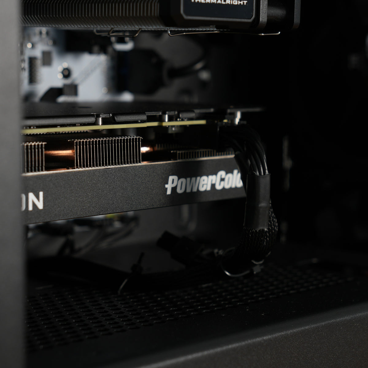 Coquette One | RTX 5050 8GB + Ryzen 5 5600 + 16GB | Ready-to-Go Gaming PC | PC36