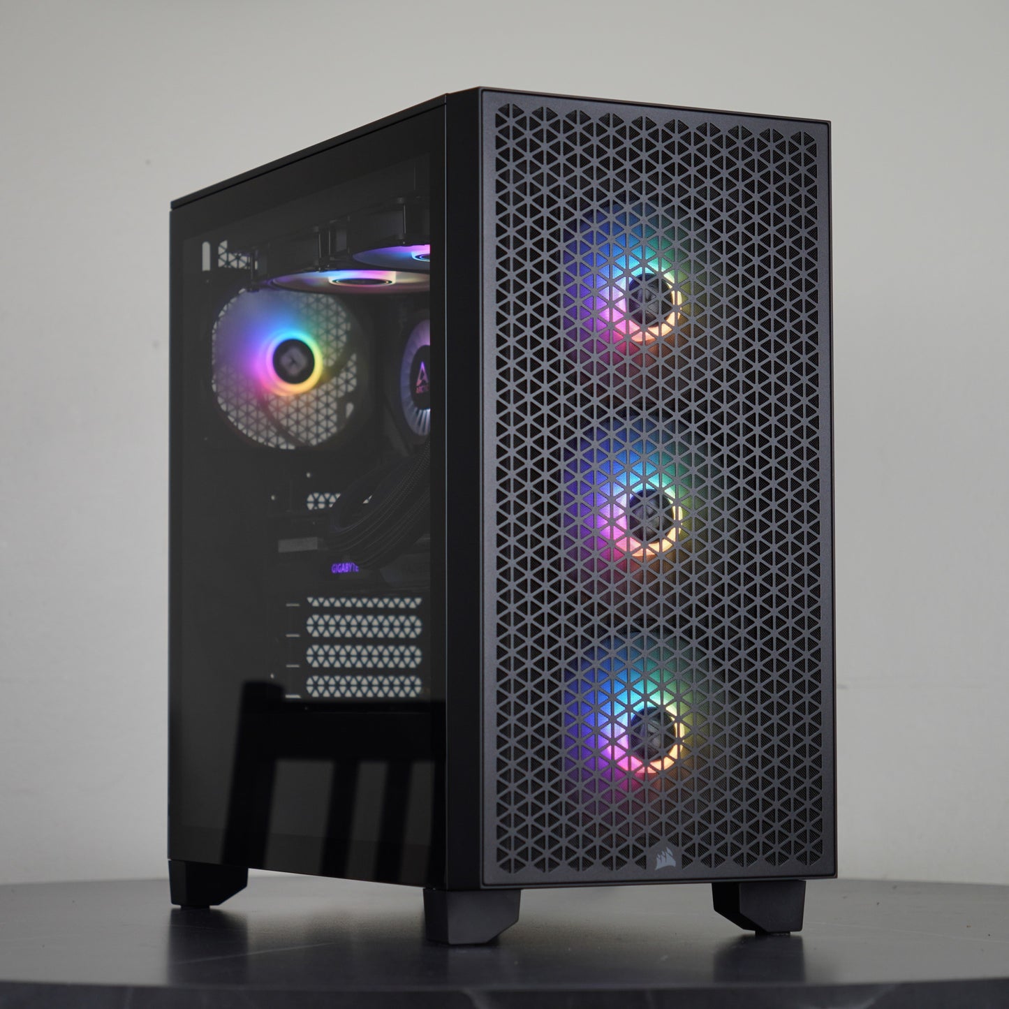Edge Phantom | RTX 5070 12GB + Ryzen 5 7500F | Ready-to-Go Gaming PC | PC36
