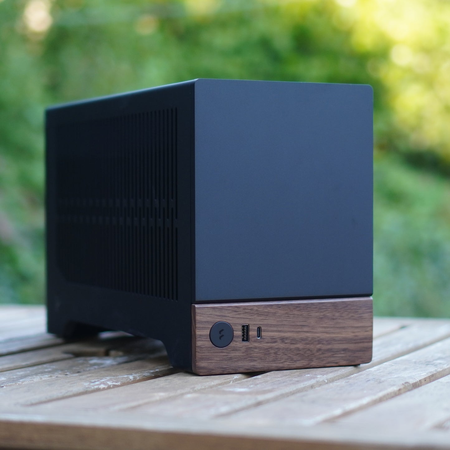 Scandi CORE | Radeon RX 9060 XT 16GB + Ryzen 5 7600 | Ready-to-Go Gaming PC | PC36