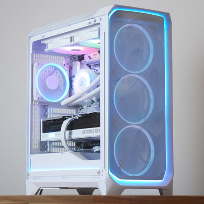 Luftstrom Three | RTX 5080 32GB + Ryzen 7 9800X3D | Ready-to-Go Gaming PC | PC36