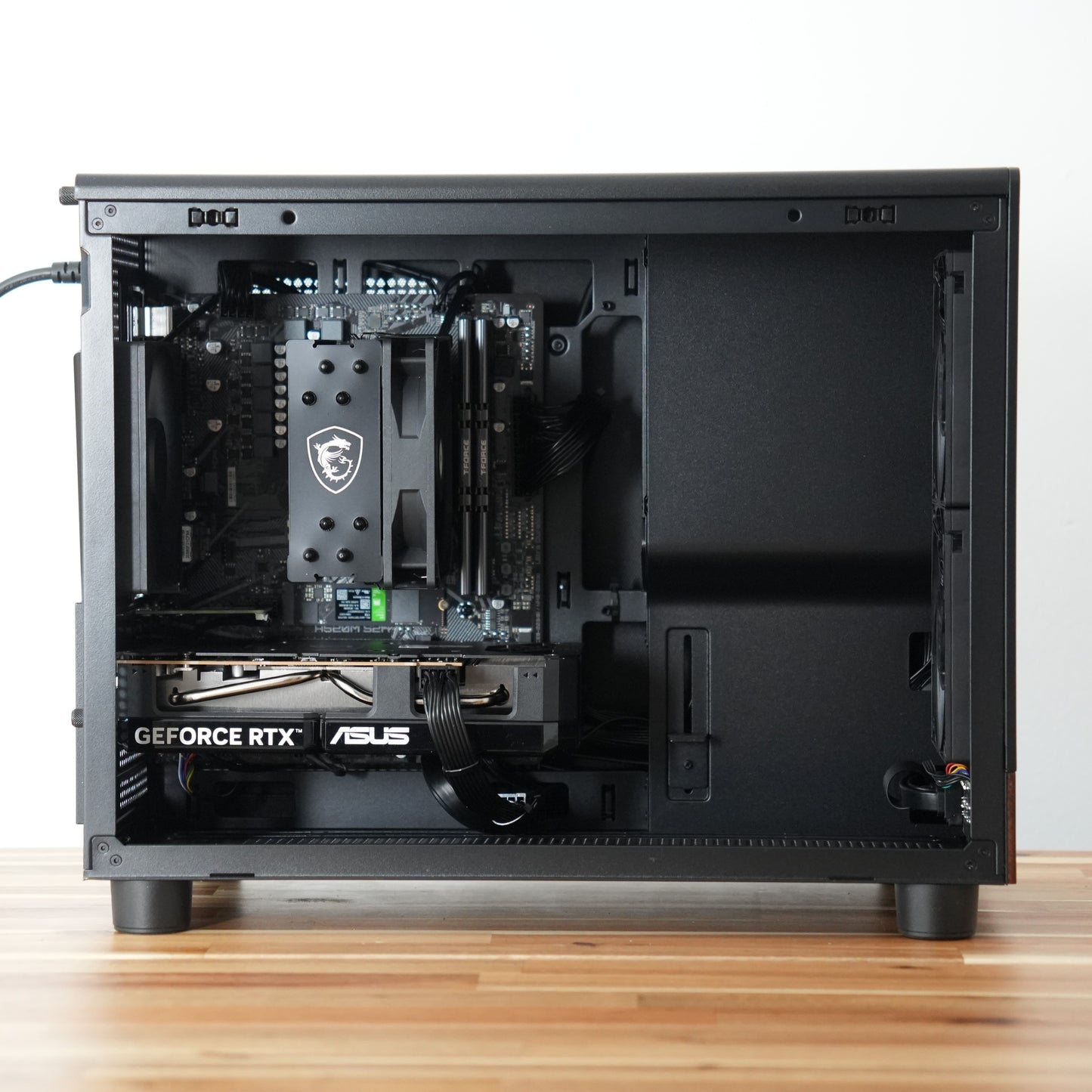 Athena | RTX 5060 8GB + Ryzen 5 5500 | Ready-to-Go Gaming PC | PC36