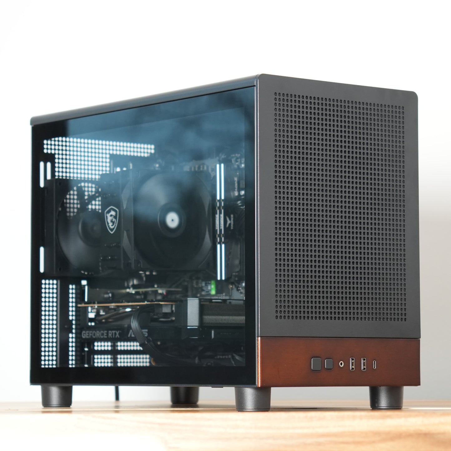 Athena | RTX 5060 8GB + Ryzen 5 5500 | Ready-to-Go Gaming PC | PC36