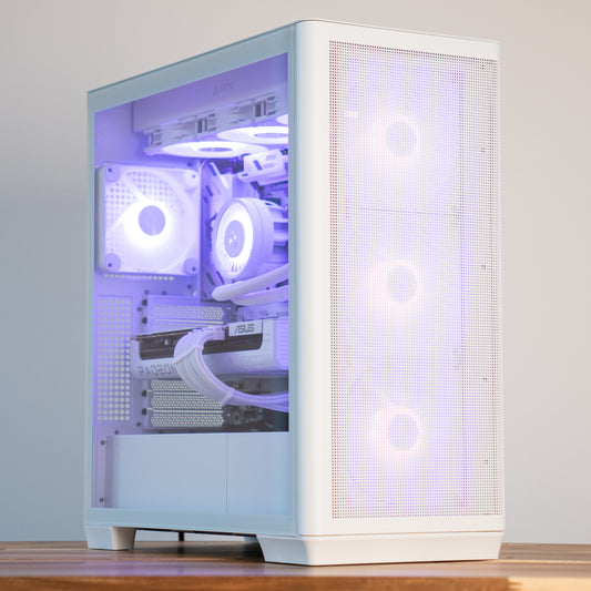 Glace | RX 9070 XT 16GB + Ryzen 7 7800X3D + 32GB DDR5 | Ready-to-Go Gaming PC | PC36