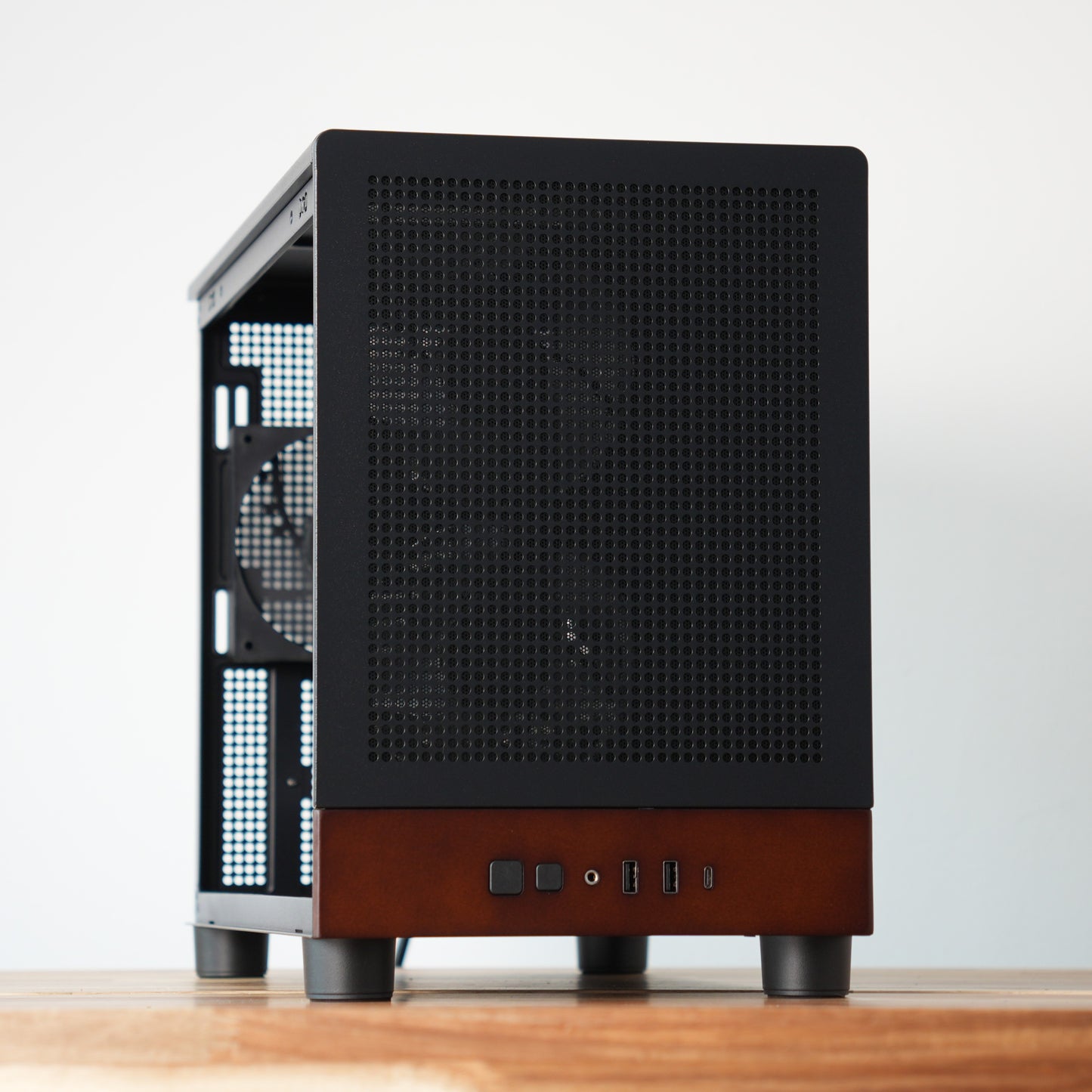 Grounded | RTX 3050 6GB + Ryzen 5 4500 | Ready-to-Go Gaming PC | PC36