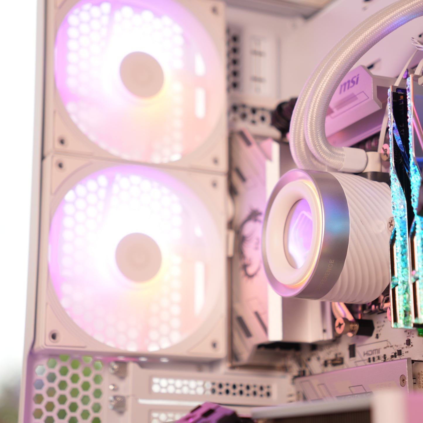 Lys Two | RTX 5080 16GB + Ryzen 7 9800X3D | Ready-to-Go Gaming PC | PC36