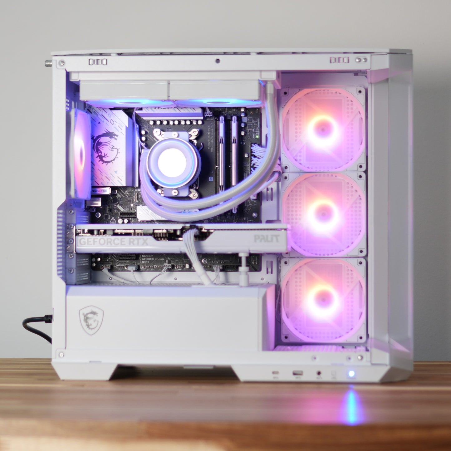 Pano Frame | Arc B580 12GB + Ryzen 5 7500F White  | Ready-to-Go Gaming PC | PC36