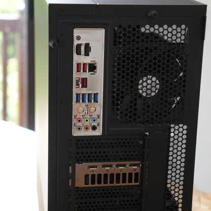Mørke | No-RGB RTX 5080 16GB + Ryzen 7 9800X3D | Ready-to-Go Gaming PC | PC36