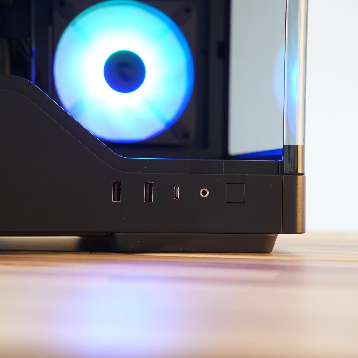 Noysom | RTX 5070 12GB + Intel i5 14600K + 32GB DDR4 | Ready-to-Go Gaming PC | PC36
