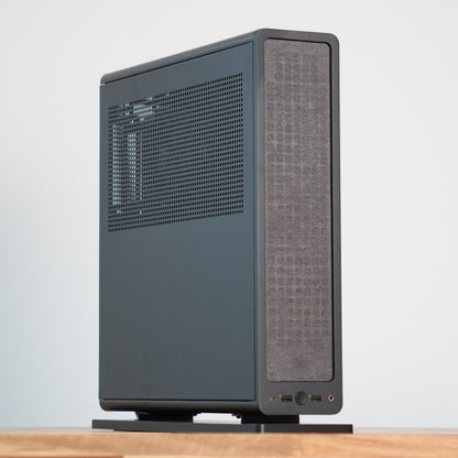 Ridge Two | Radeon RX 9070 16GB + Ryzen 7 7800X3D | Ready-to-Go Gaming PC | PC36