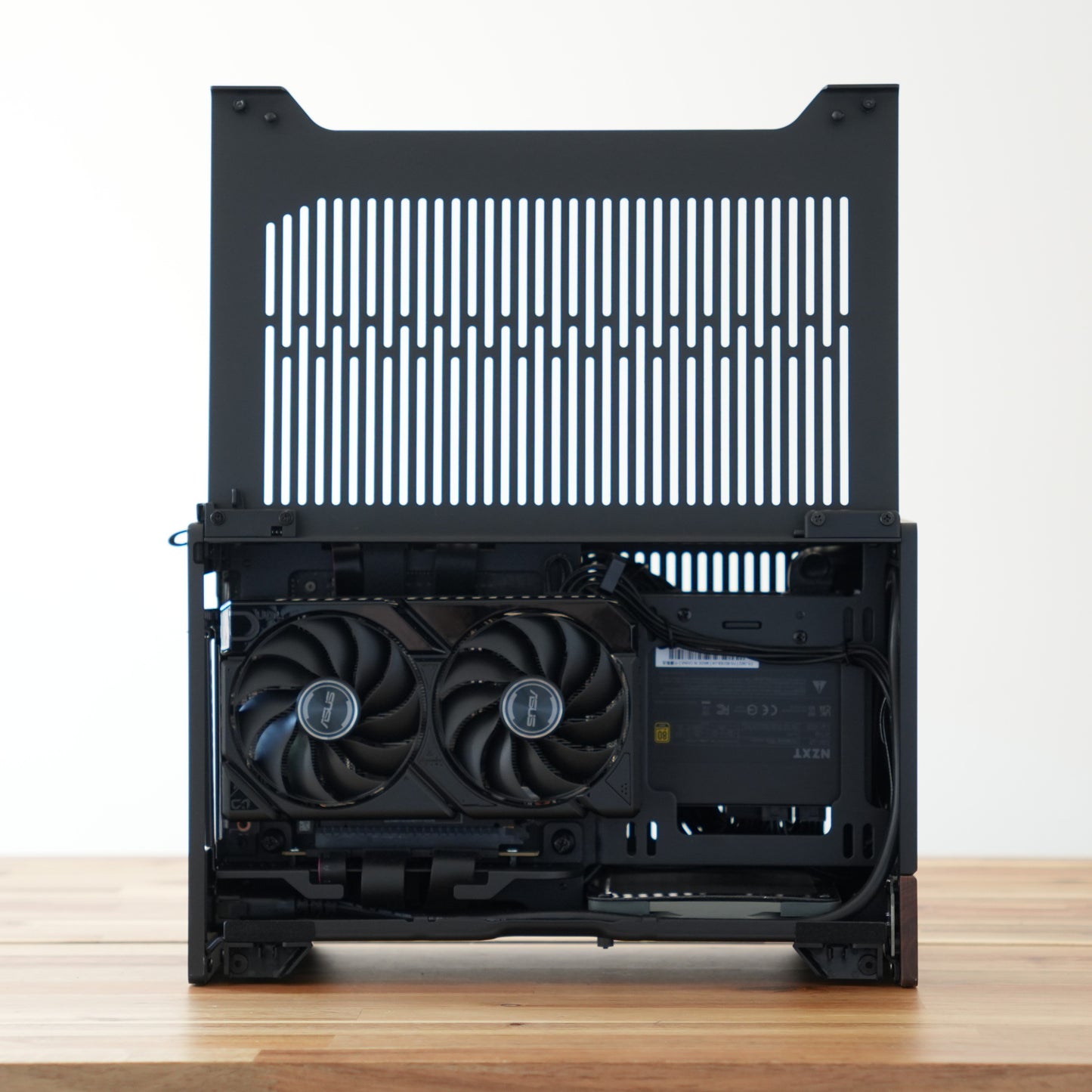 Rune Two | RTX 5070 12GB + Ryzen 7 7800X3D | Ready-to-Go Gaming PC | PC36