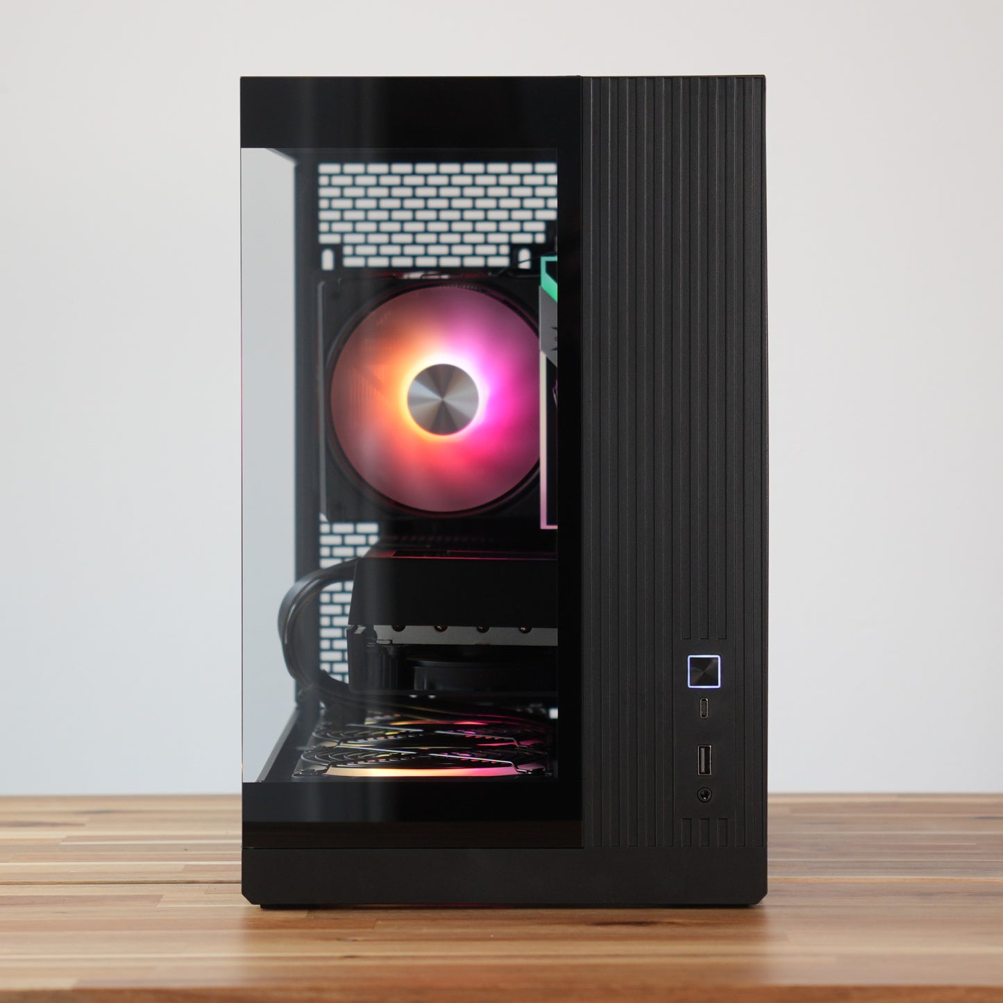 Secret Three | RX 9070 XT + Ryzen 7 7800X3D | Ready-to-Go Gaming PC | PC36