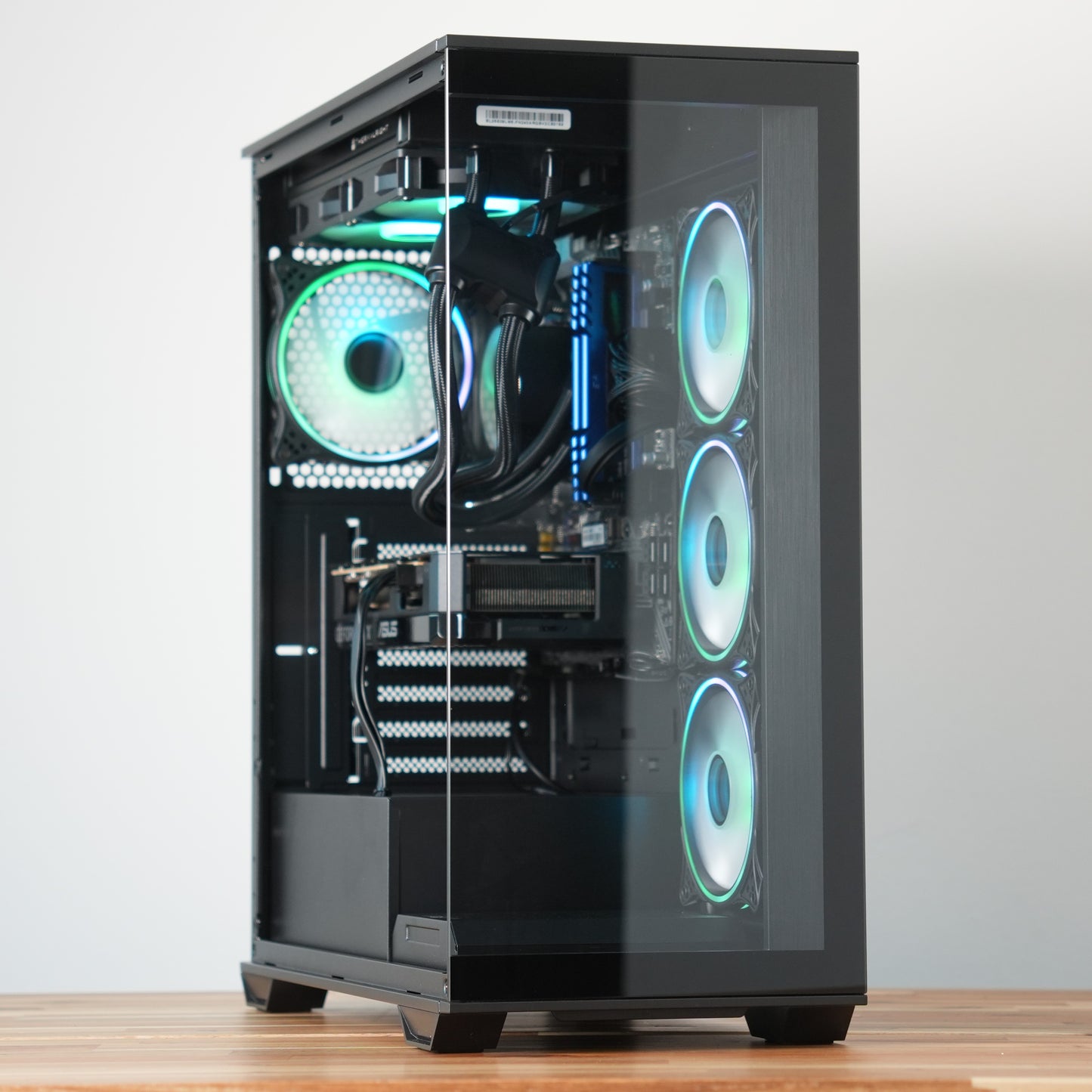 Sol | RTX 5060 8GB + Ryzen 5 5600 | Ready-to-Go Gaming PC | PC36