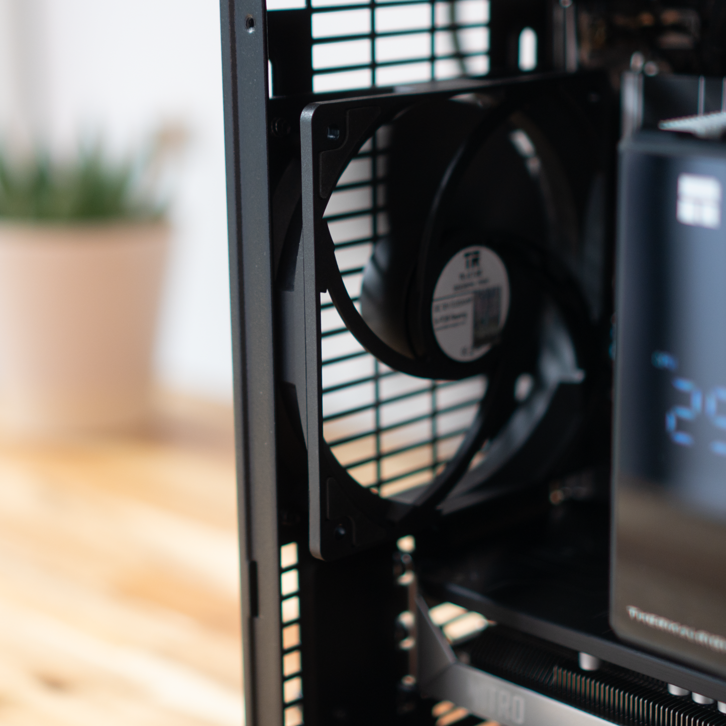 Viking Birch | ARC B580 12GB + Ryzen 5 7500F | Ready-to-Go Gaming PC | PC36