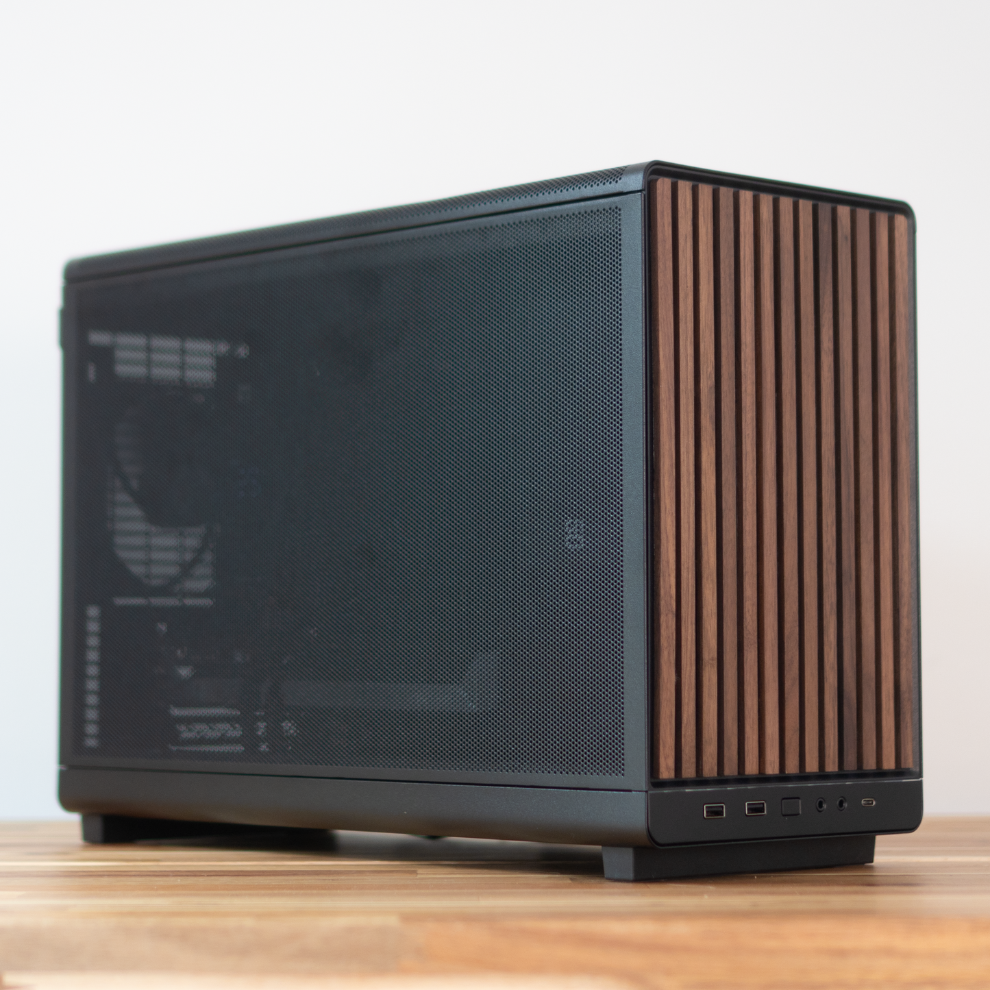 Viking Birch | ARC B580 12GB + Ryzen 5 7500F | Ready-to-Go Gaming PC | PC36