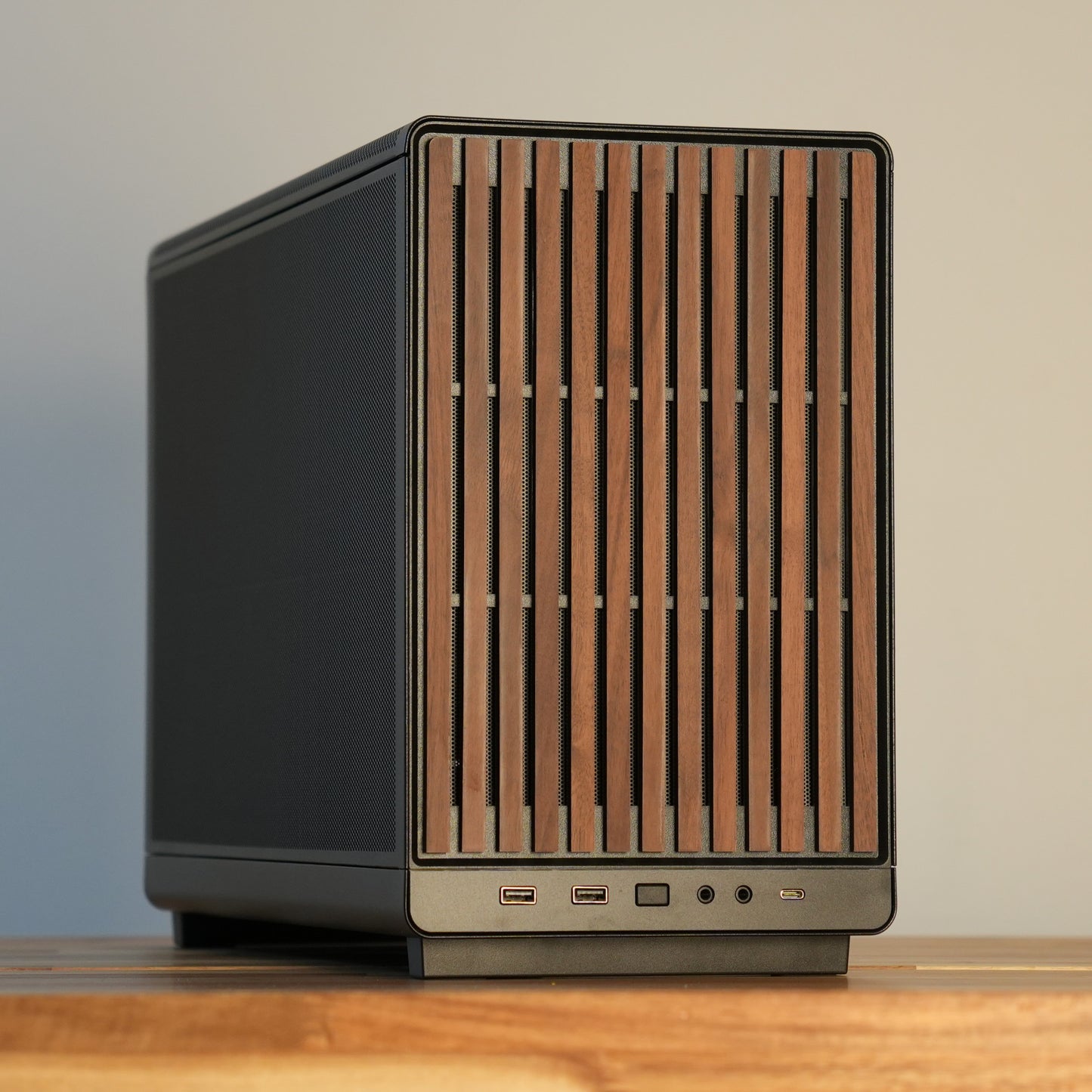 Viking One | RTX 5050 8GB + Ryzen 5 5600 | Ready-to-Go Gaming PC | PC36