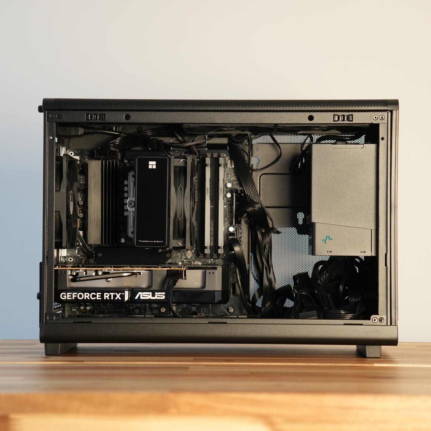 Viking One | RTX 5050 8GB + Ryzen 5 5600 | Ready-to-Go Gaming PC | PC36